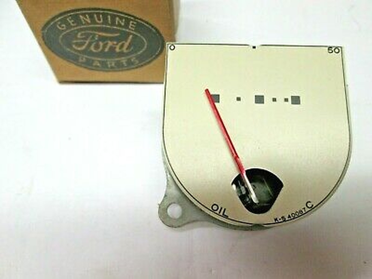 Electrical - Oil pressure gauge - 1942 passenger