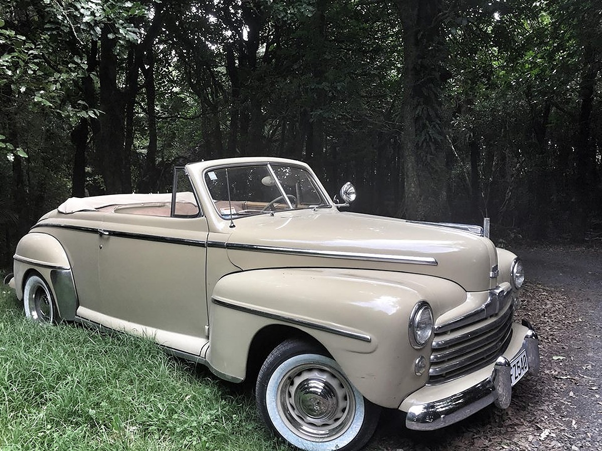 1947 Ford Deluxe Convertible