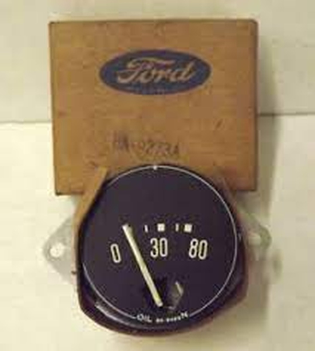 Electrical - Oil pressure gauge - 1949-50 passenger